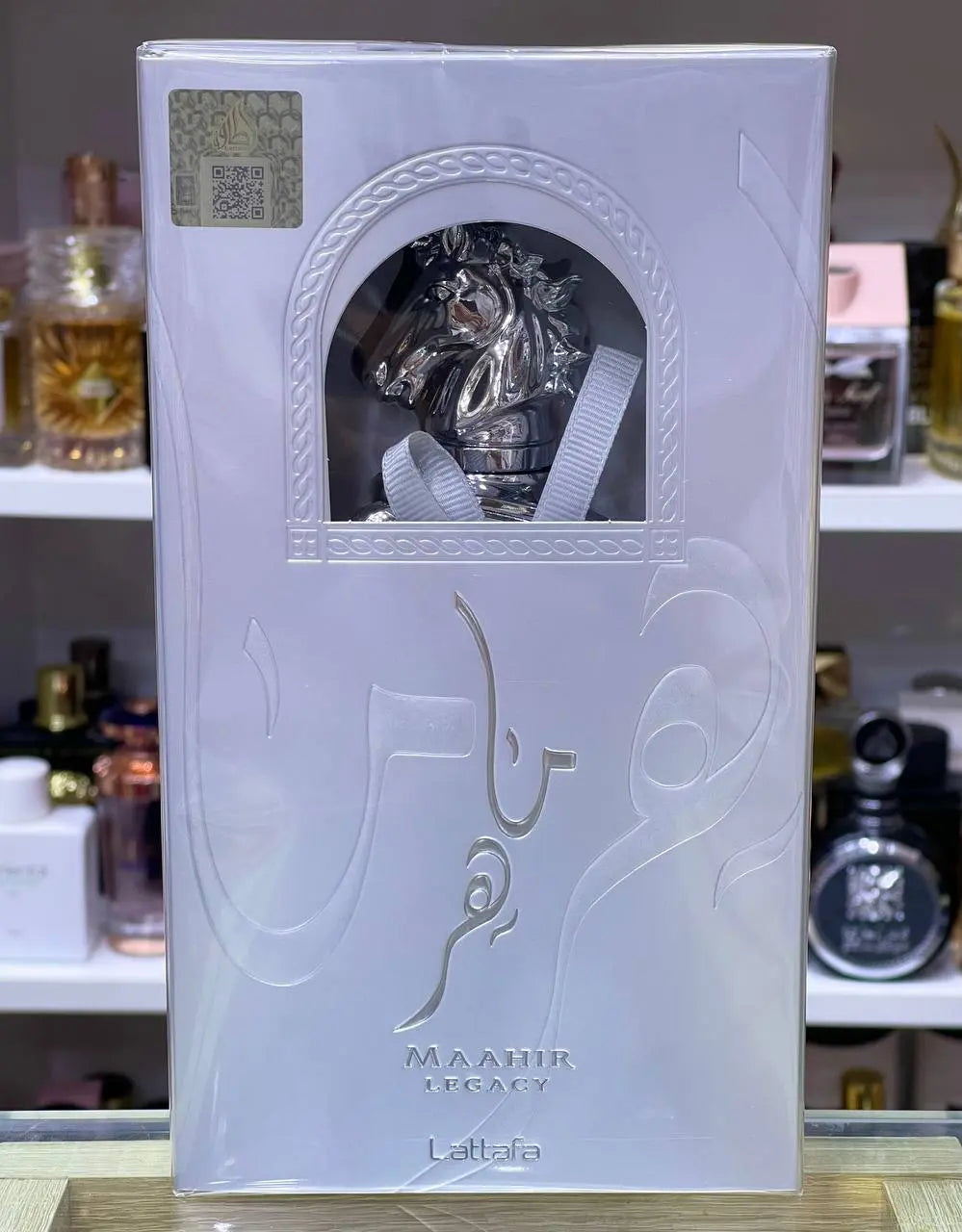 Maahir Legacy 100 ml perfume bottle by Lattafa – unisex Arabian fragrance at Maison Tanan