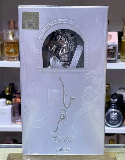 Maahir Legacy 100 ml perfume bottle by Lattafa – unisex Arabian fragrance at Maison Tanan